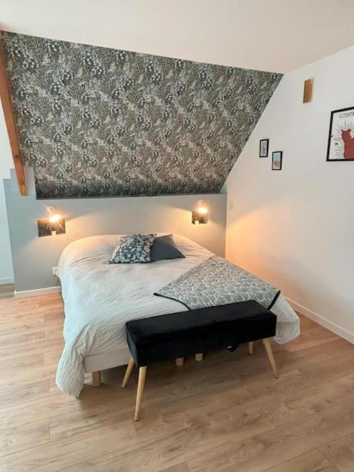 Duplex Parapluies De Cherbourg Netflix Parking Zewnętrze zdjęcie